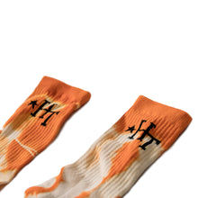 Load image into Gallery viewer, Hand-Dyed Crew Socks